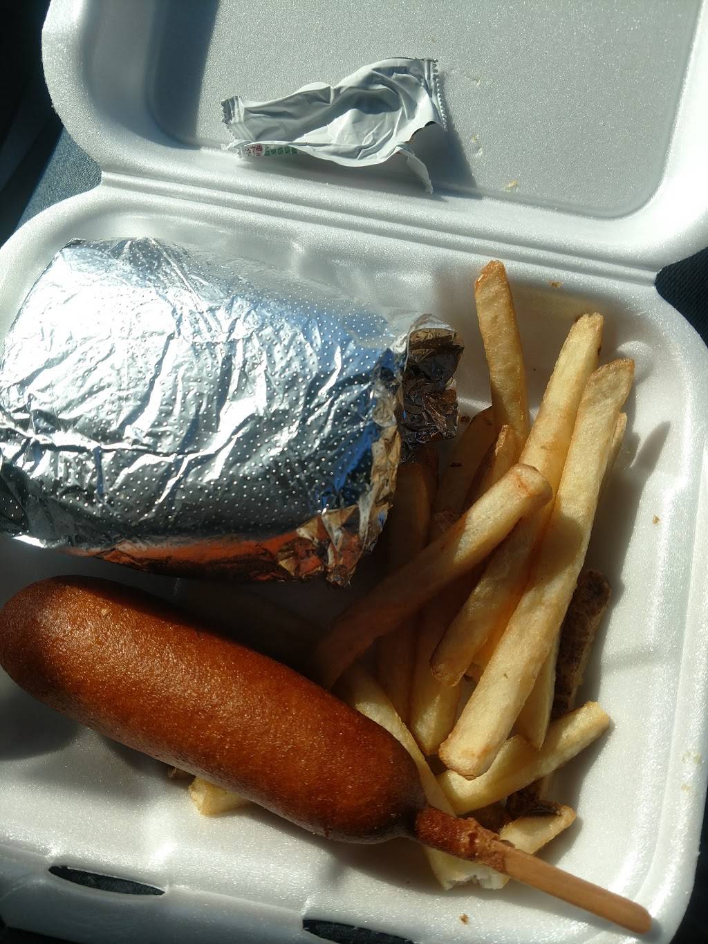 Cook Out | restaurant | 6505 Falls of Neuse Rd, Raleigh, NC 27609, USA | 8665470011 OR +1 866-547-0011