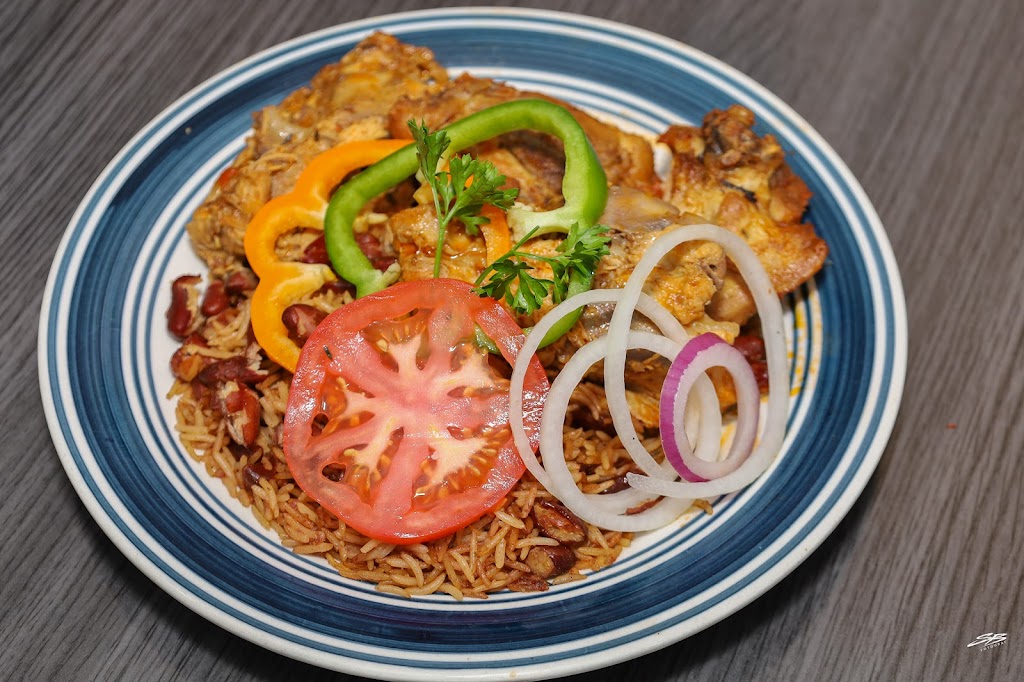 Manje Lakay | restaurant | 4514 Main St, Bridgeport, CT 06606, USA | 2032758140 OR +1 203-275-8140