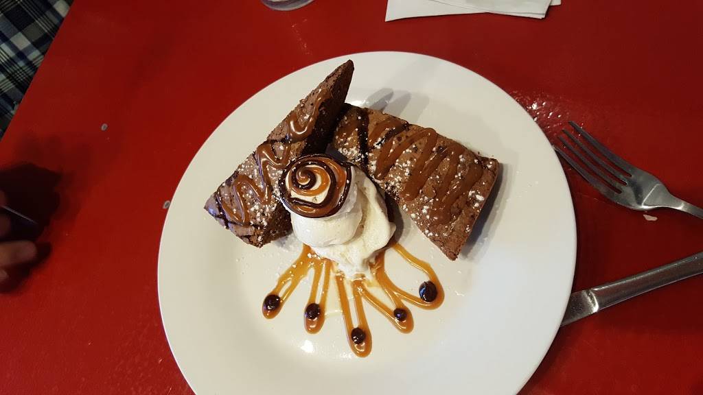 Gas Full Service Restaurant | restaurant | 9 Anastasia Blvd, St. Augustine, FL 32080, USA | 9042170326 OR +1 904-217-0326