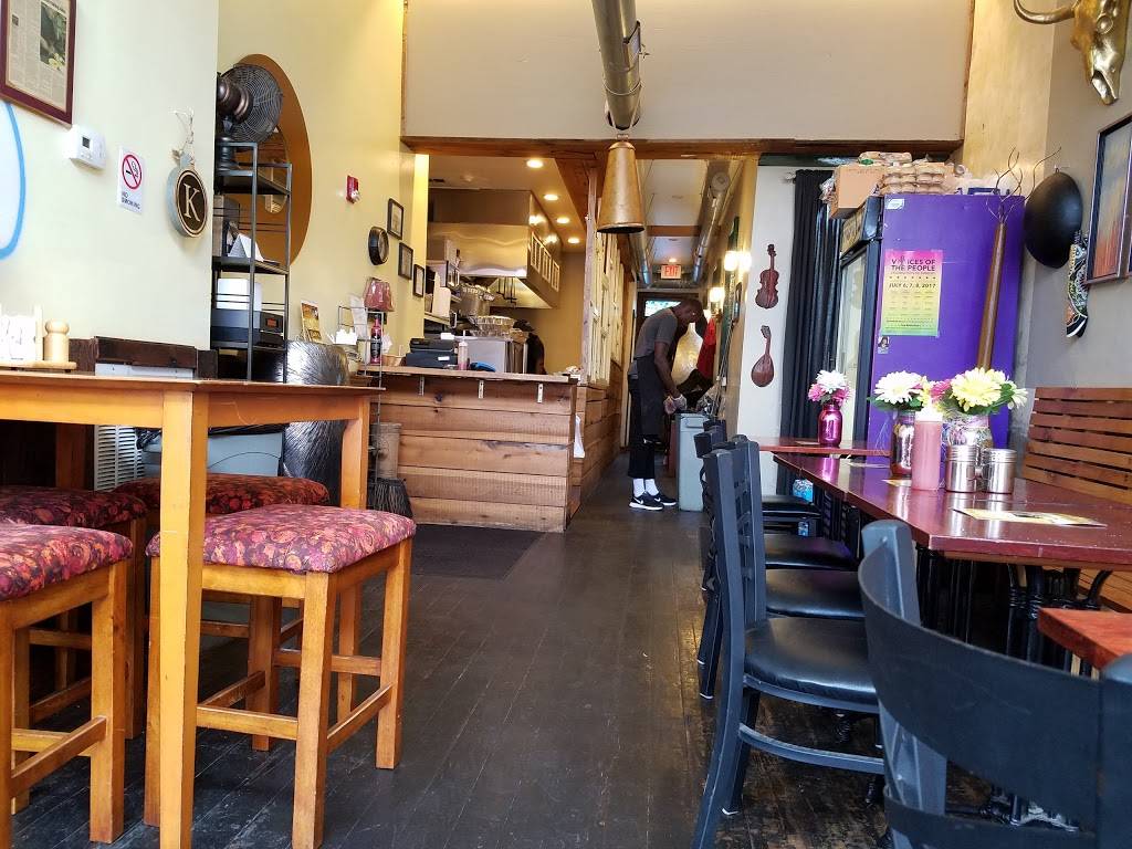 Butters Soul Food To Go | restaurant | 2730 W Girard Ave, Philadelphia, PA 19130, USA | 2152354724 OR +1 215-235-4724