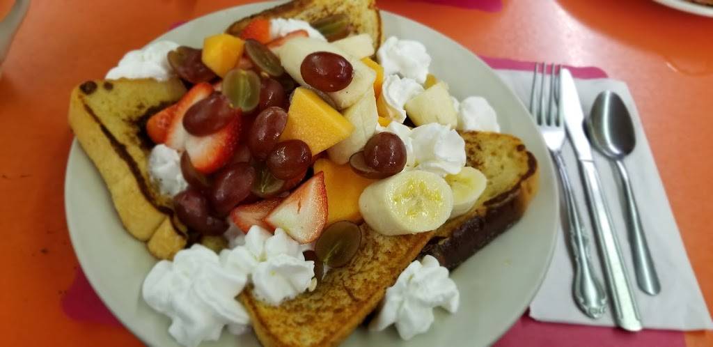 Main Street Diner | restaurant | 98 Main St, East Brunswick, NJ 08816, USA | 7322516929 OR +1 732-251-6929