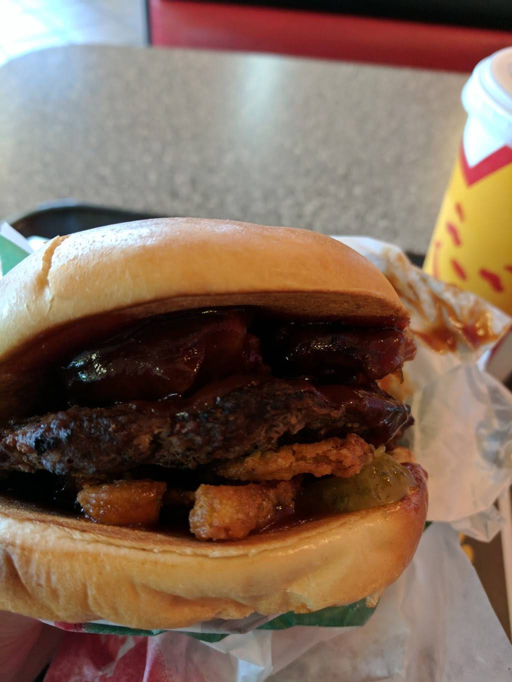 Carls Jr. | restaurant | 1690 Tully Rd, San Jose, CA 95122, USA | 4082383611 OR +1 408-238-3611