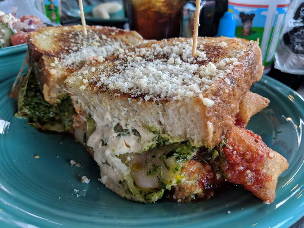 Melt Bar and Grilled | restaurant | 2733 Fairfield Commons Unit C, Beavercreek, OH 45431, USA | 9379121880 OR +1 937-912-1880