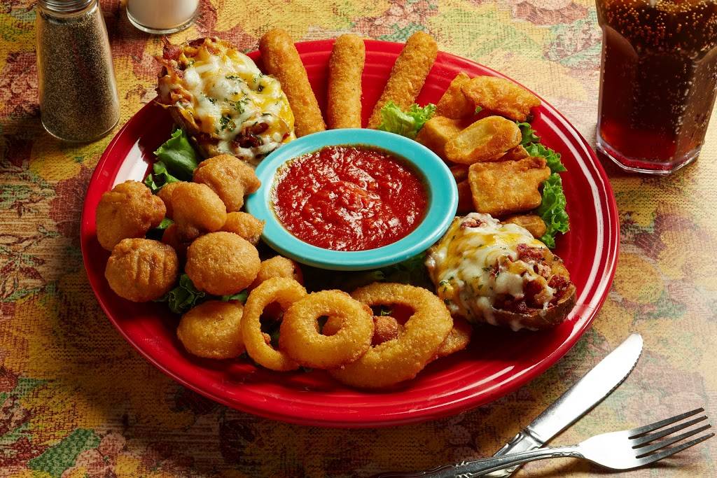 Christos Family Dining | restaurant | 1462 W State Rd 2, La Porte, IN 46350, USA | 2193261644 OR +1 219-326-1644