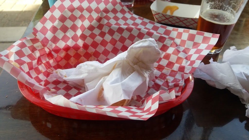 Bend Burgz N Dogz | restaurant | 745 NW Columbia St, Bend, OR 97701, USA | 5416681815 OR +1 541-668-1815