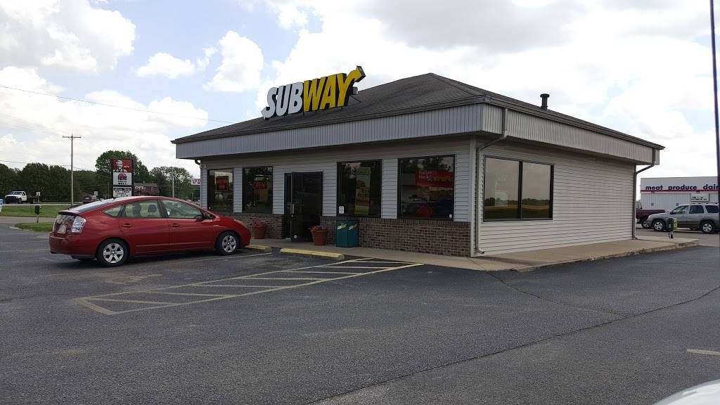 Subway | restaurant | 1699 IN-163, Clinton, IN 47842, USA | 7658326991 OR +1 765-832-6991