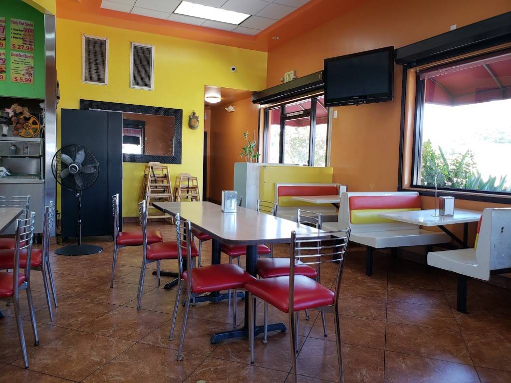 Mi Pueblito Mexican Restaurant | restaurant | 12824 Van Nuys Blvd, Pacoima, CA 91331, USA | 8188900300 OR +1 818-890-0300