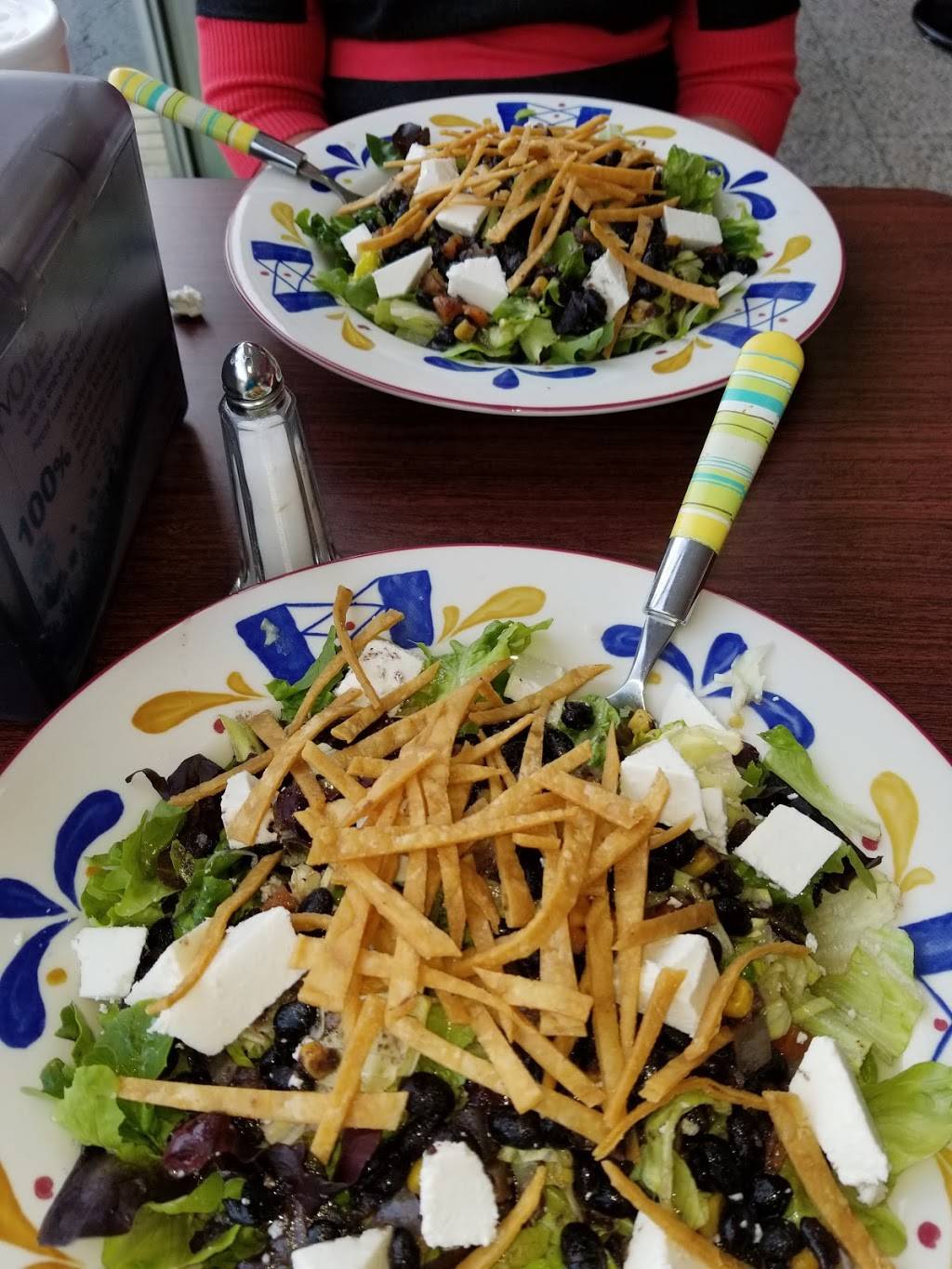 Los Jarritos Bar and Grill | restaurant | 836 2nd St, Lasalle, IL 61301, USA | 8152201840 OR +1 815-220-1840