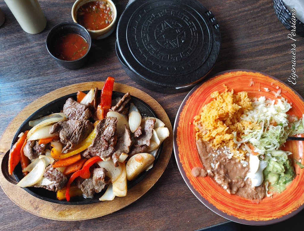 Pina Cocina & Cantina | restaurant | 1558 Raynor Ave, Franksville, WI 53126, USA | 2627324092 OR +1 262-732-4092