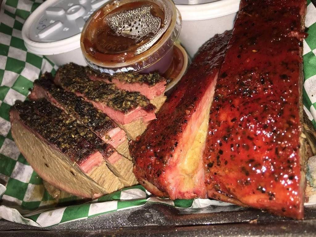 Pitt Viper BBQ | restaurant | 1274 N Mechanic St, El Campo, TX 77437, USA | 9792534226 OR +1 979-253-4226