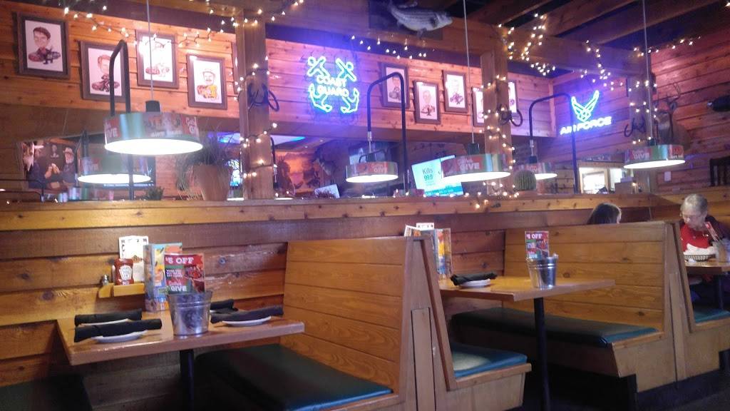 Texas Roadhouse | restaurant | 2602 Conduit Rd, Colonial Heights, VA 23834, USA | 8045204933 OR +1 804-520-4933