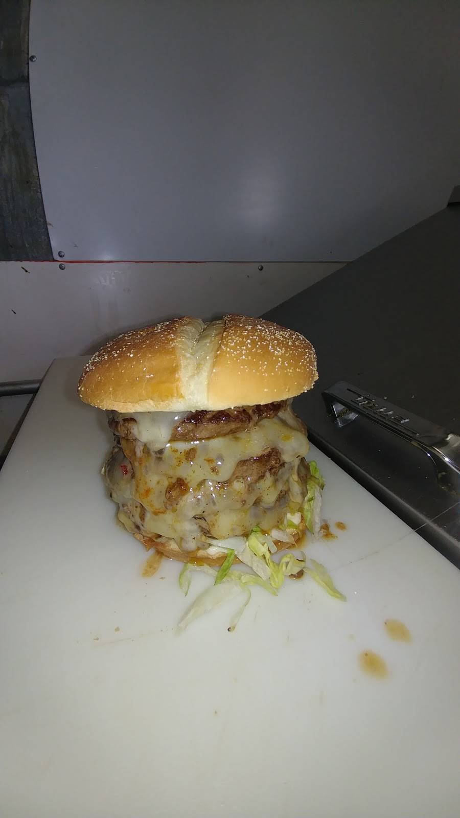 Karsyns Burgers | restaurant | 06-181-026, Live Oak, CA 95953, USA | 5306951755 OR +1 530-695-1755