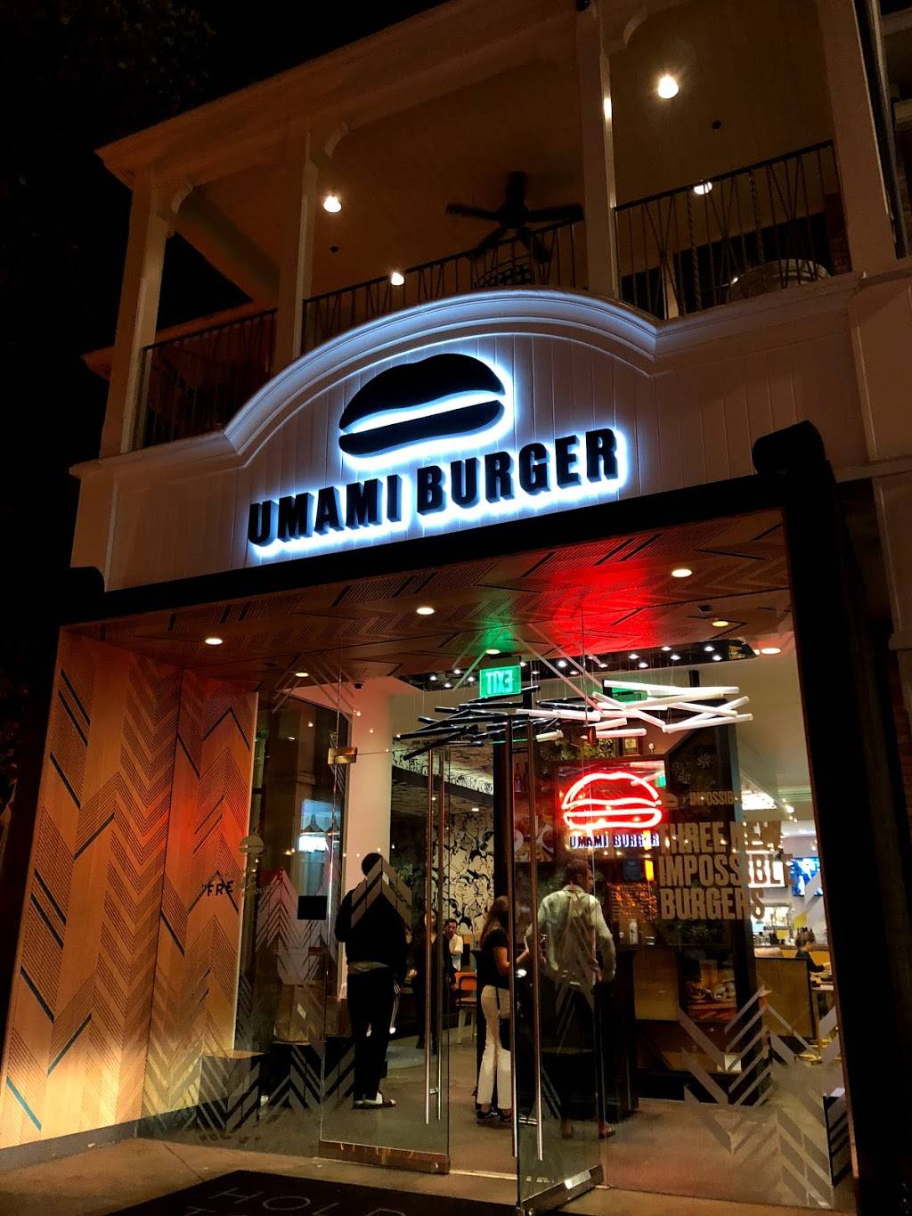 Umami Burger | restaurant | 189 The Grove Dr Suite C-10, Los Angeles, CA 90036, USA | 3239548626 OR +1 323-954-8626
