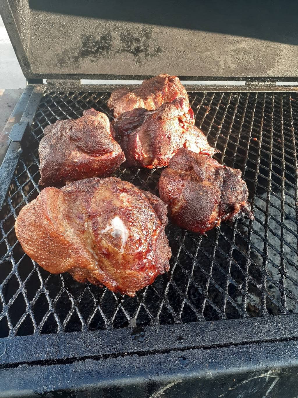 Jockyboys BBQ | restaurant | 1850 Drew St, Clearwater, FL 33765, USA | 7275335019 OR +1 727-533-5019