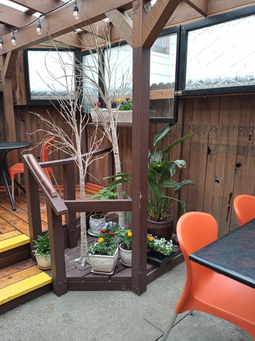 1285 Restobar | restaurant | 1285 Bay St, Florence, OR 97439, USA | 5419028338 OR +1 541-902-8338