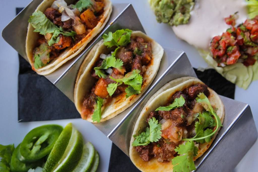 Café Salsera | cafe | 2610 Elm St, Dallas, TX 75226, USA | 4695181500 OR +1 469-518-1500