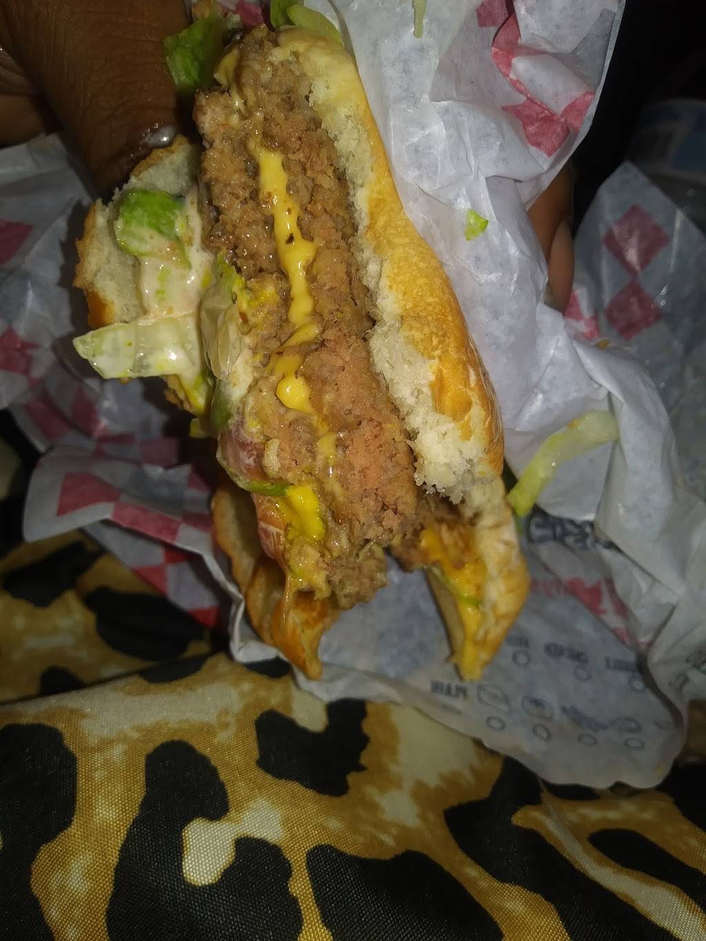 Checkers | restaurant | 4000 University Dr, Huntsville, AL 35816, USA | 2568374670 OR +1 256-837-4670