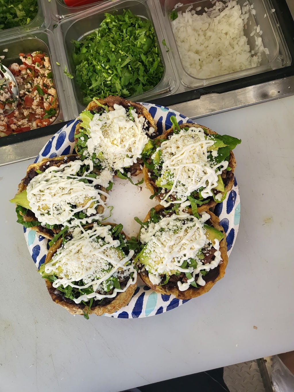 El Atoron | restaurant | 3070 Middlefield Rd, Redwood City, CA 94063, USA | 6507712768 OR +1 650-771-2768