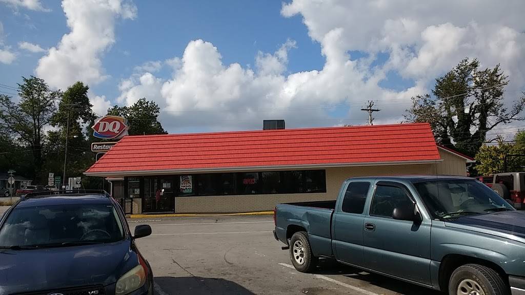 Dairy Queen Store | restaurant | 202 E Stratton Ave, Monterey, TN 38574, USA | 9318393315 OR +1 931-839-3315