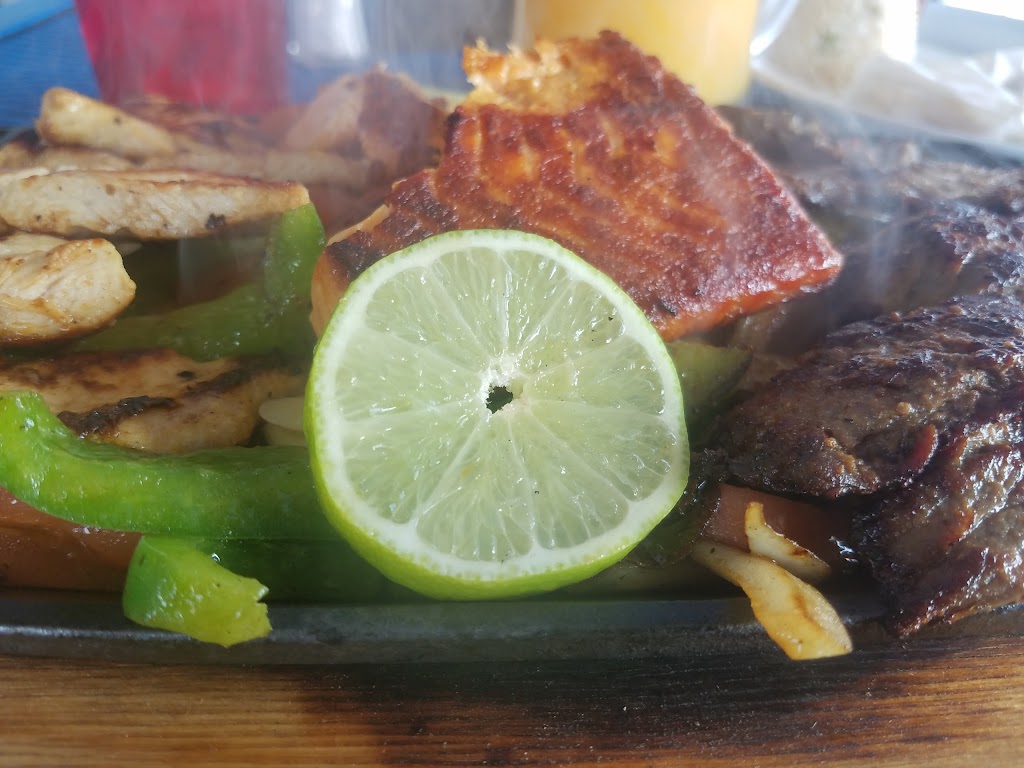 La Chiquita Restaurant 1 | restaurant | 1500 University Blvd E, Hyattsville, MD 20783, USA | 3012700366 OR +1 301-270-0366