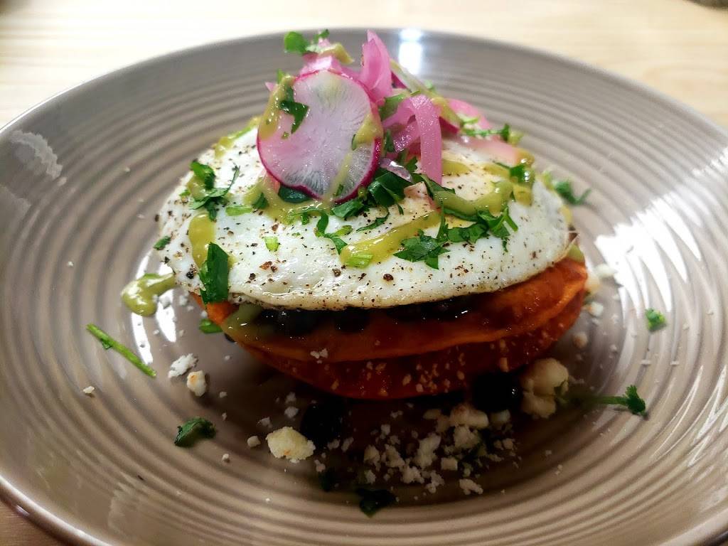 Flame the Taqueria | restaurant | 5775 Merle Hay Rd, Johnston, IA 50131, USA | 5154101069 OR +1 515-410-1069