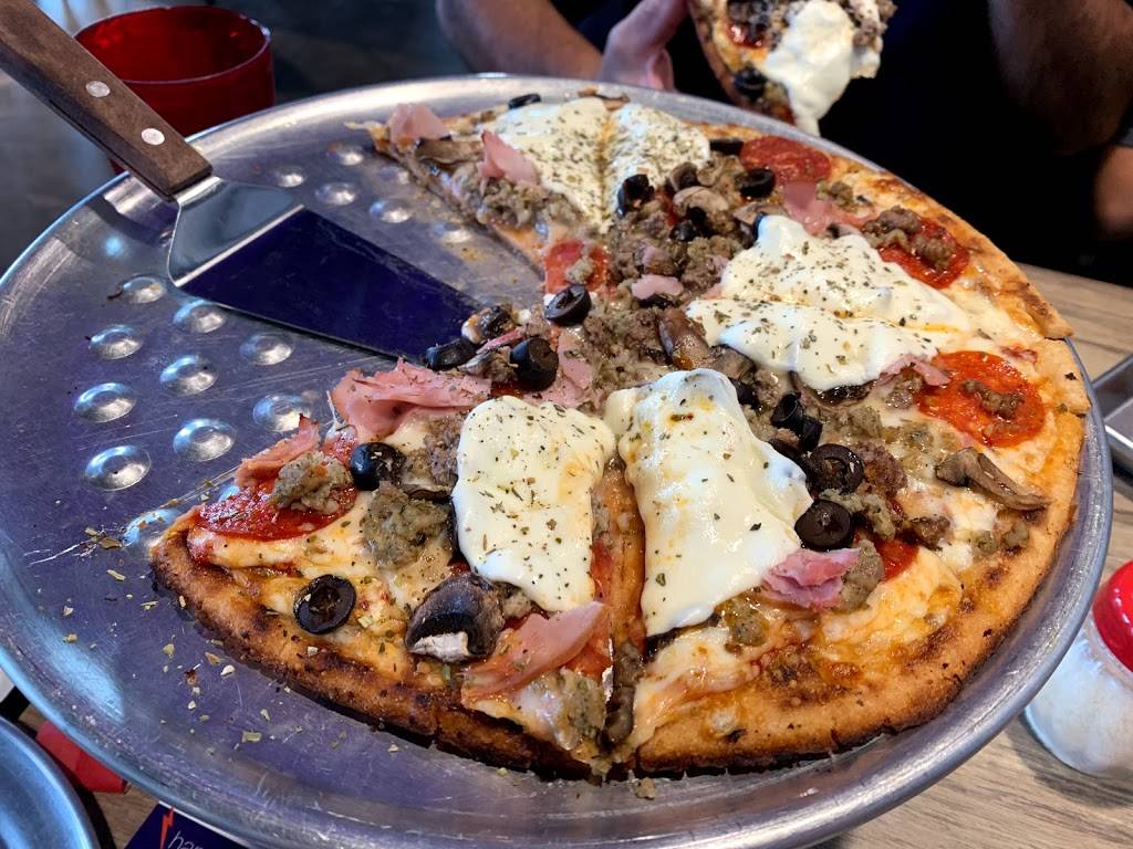 Rockn Dough Pizza | restaurant | 3451 Dickerson Pike, Nashville, TN 37207, USA | 6293330404 OR +1 629-333-0404