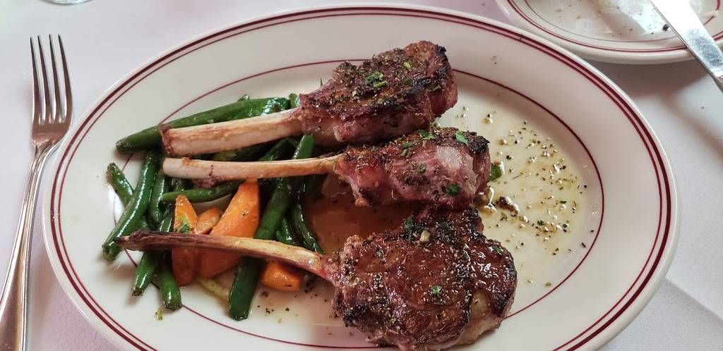 Erie Cafe | restaurant | 536 W Erie St, Chicago, IL 60654, USA | 3122662300 OR +1 312-266-2300