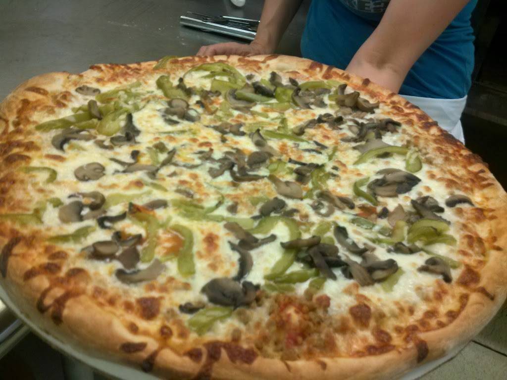 Bartons Pizzeria | restaurant | 3925 45th St, Highland, IN 46322, USA | 2199246200 OR +1 219-924-6200