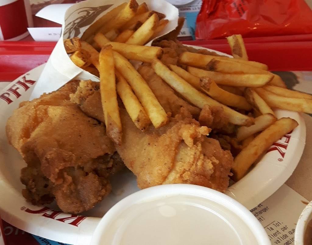 PFK | meal takeaway | 703 Rue Principale, Granby, QC J2G 2Y5, Canada | 4503784366 OR +1 450-378-4366