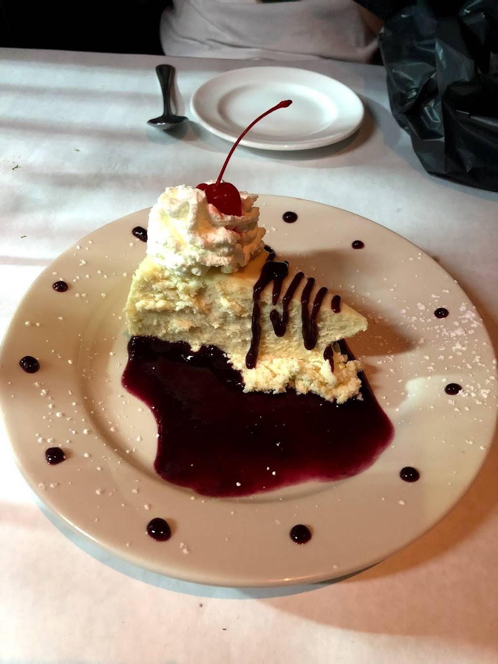 Tutta Pesca Restaurant & Fresh Fish Market | restaurant | 155 3rd St, Hoboken, NJ 07030, USA | 2017107727 OR +1 201-710-7727