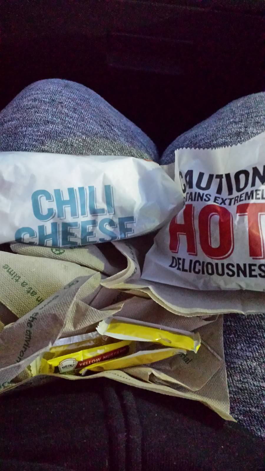 Wienerschnitzel | restaurant | 13852 Harbor Blvd, Garden Grove, CA 92840, USA | 7145548640 OR +1 714-554-8640