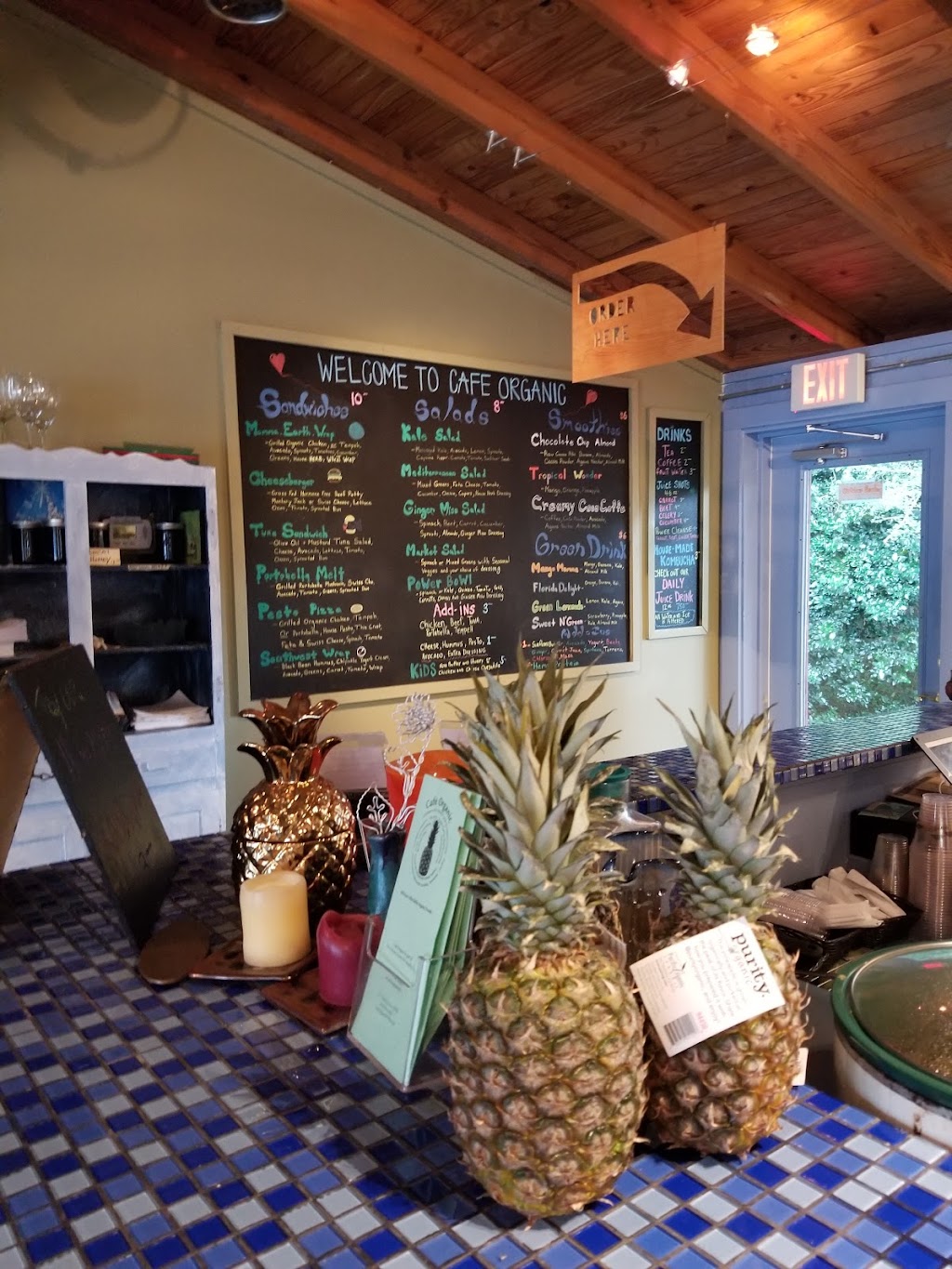 Cafe Organic | restaurant | 113 Truxton Ave, Fort Walton Beach, FL 32547, USA | 8505853645 OR +1 850-585-3645