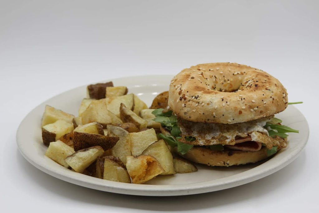 Betos Grill | restaurant | 7525 N Richmond Ave, Portland, OR 97203, USA | 5037667943 OR +1 503-766-7943