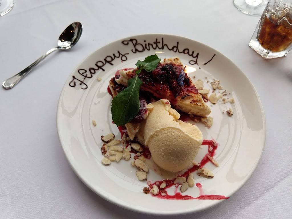 Monterey Bay Fish Grotto | restaurant | 1411 Grandview Ave, Pittsburgh, PA 15211, USA | 4124814414 OR +1 412-481-4414