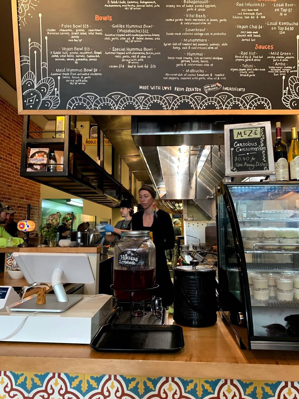 MeZe Eatery Grass Valley | restaurant | 106 Mill St, Grass Valley, CA 95945, USA | 5302059679 OR +1 530-205-9679