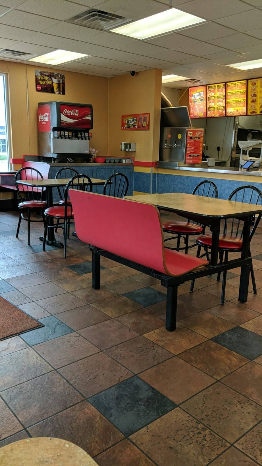 Chicken Express | restaurant | 2223 S Washington St, Kaufman, TX 75142, USA | 9729321400 OR +1 972-932-1400