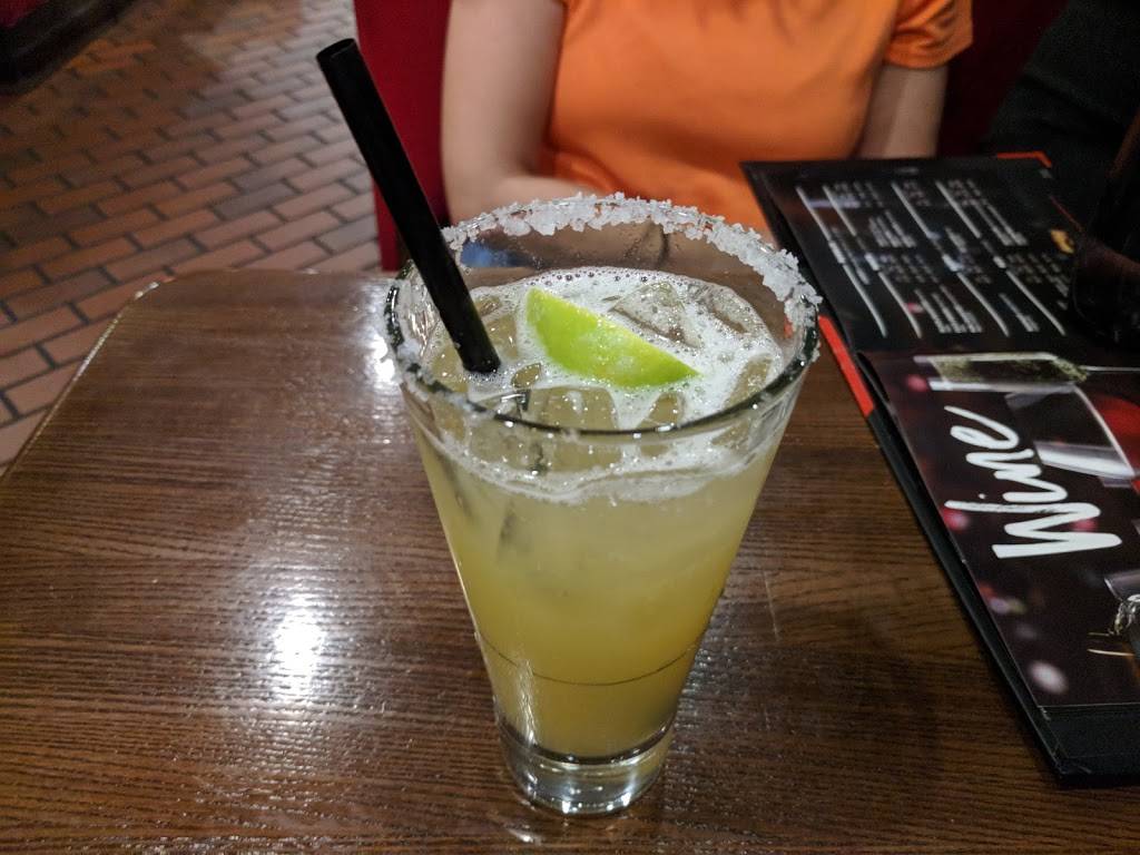 TGI Fridays | restaurant | 13500 W Sunrise Blvd, Sunrise, FL 33323, USA | 9548461210 OR +1 954-846-1210