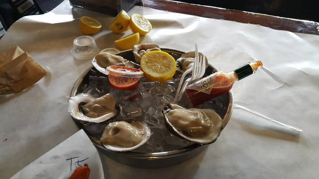 The Boiling Crab | restaurant | 1500 W MacArthur Blvd, Santa Ana, CA 92704, USA | 7149792722 OR +1 714-979-2722