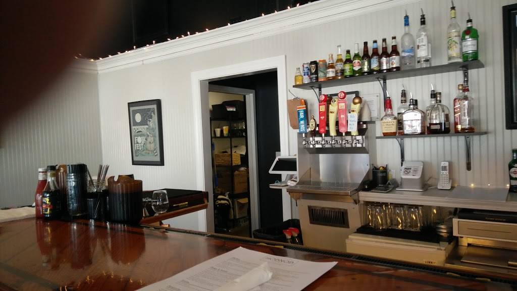 Hobnob | restaurant | 6010 Hermitage Rd, Richmond, VA 23228, USA | 8042647400 OR +1 804-264-7400