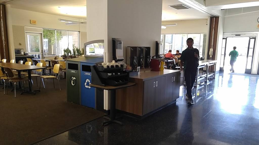 Campus Dining | cafe | Campus Dining, 1 Grand Ave, San Luis Obispo, CA 93407, USA | 8057565939 OR +1 805-756-5939
