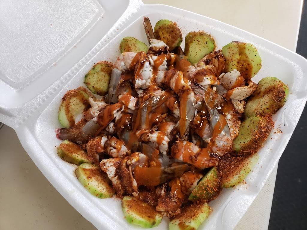 Clamatos juaritoz | restaurant | 3107 US-287 BUS, Fort Worth, TX 76106, USA | 9152153746 OR +1 915-215-3746