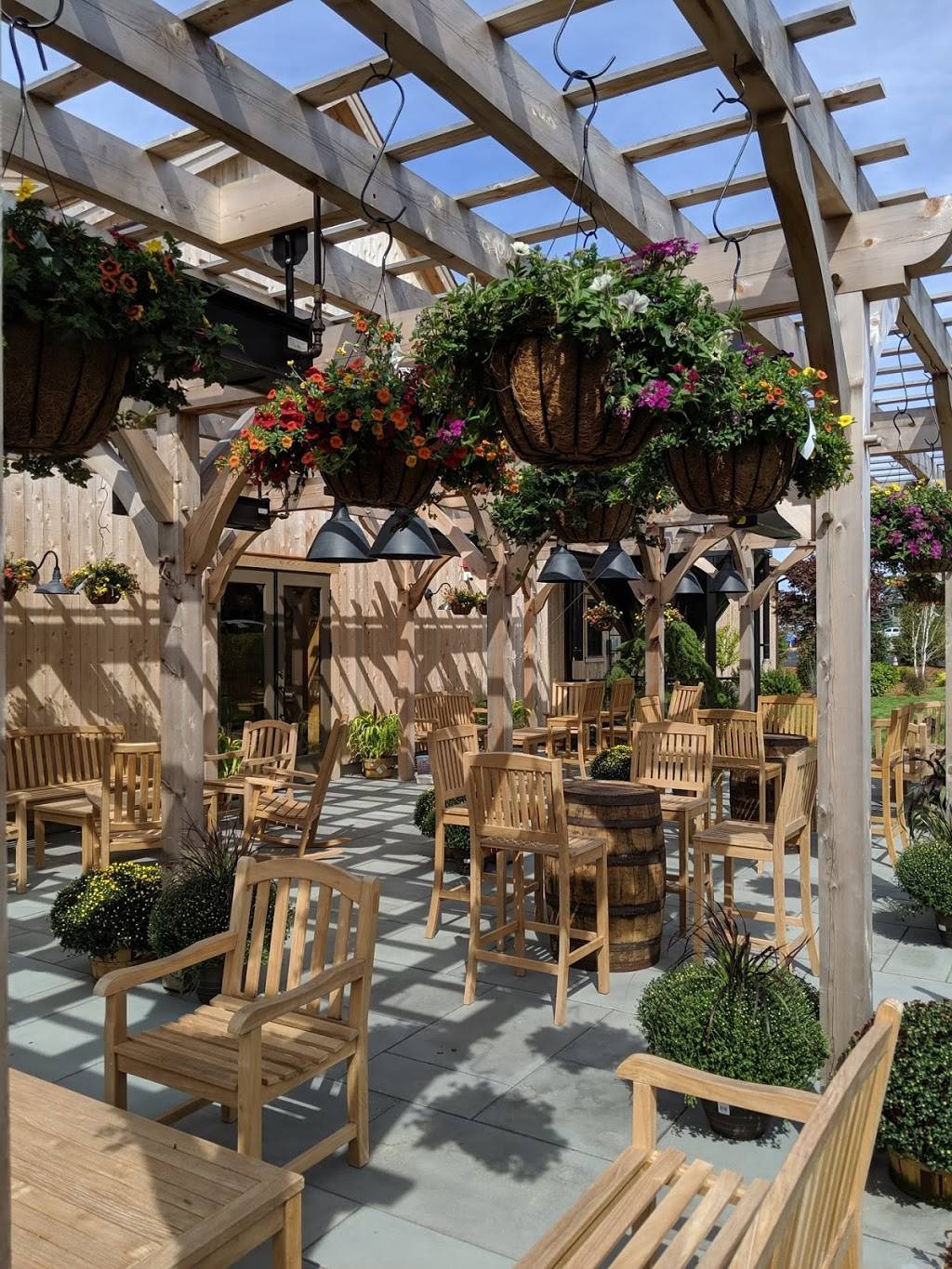 Bad Martha Farmers Brewery | restaurant | 876 E Falmouth Hwy, Falmouth, MA 02536, USA | 5084446571 OR +1 508-444-6571