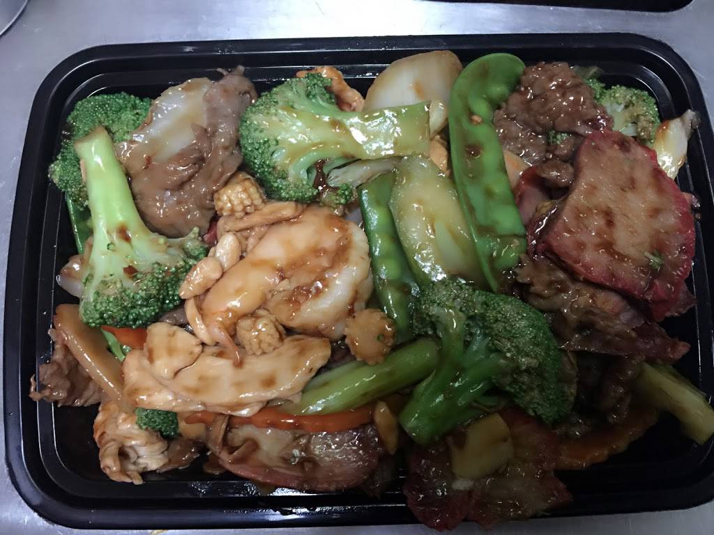 Ruby Chens | restaurant | 913 FL-84, Fort Lauderdale, FL 33315, USA | 9545252533 OR +1 954-525-2533