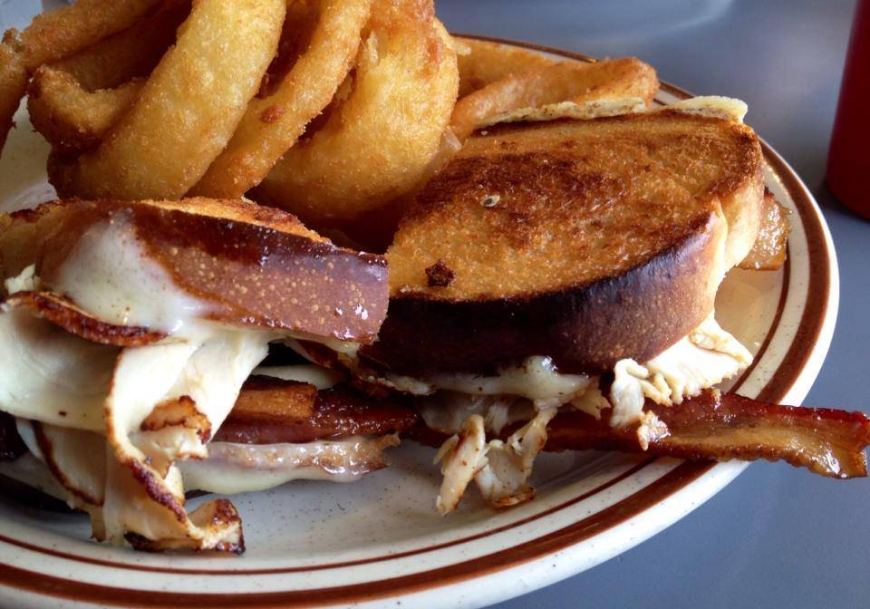 KTs Diner | restaurant | 5157 Suder Ave, Toledo, OH 43611, USA | 5673185223 OR +1 567-318-5223