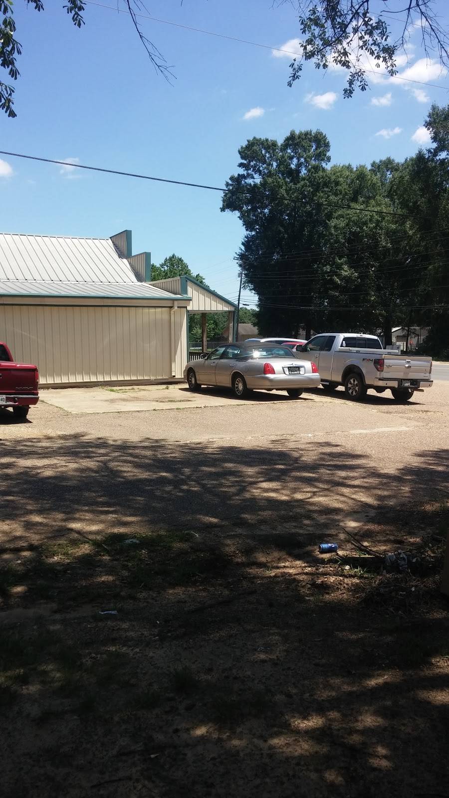 Sharons Cafe | restaurant | 2482 2nd St, Arcadia, LA 71001, USA | 3182633558 OR +1 318-263-3558