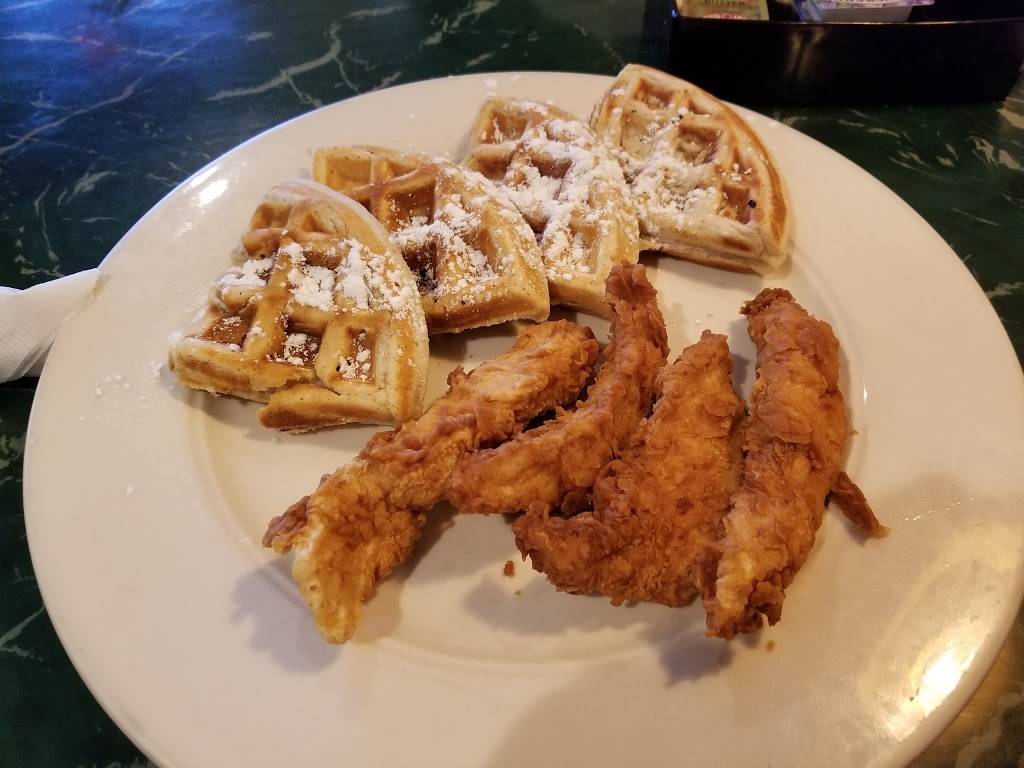 The Whistle Stop Cafe | cafe | 11133 Interstate 45 S, Conroe, TX 77302, USA | 9368284652 OR +1 936-828-4652