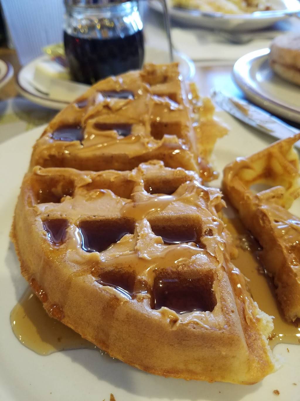 Whitney Street | restaurant | 30 N Whitney St, Grayslake, IL 60030, USA | 8472230670 OR +1 847-223-0670