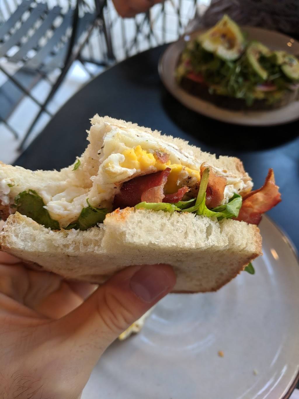 Alfred Coffee Silverlake | cafe | 3337 1/2 Sunset Blvd, Los Angeles, CA 90026, USA | 3235226984 OR +1 323-522-6984