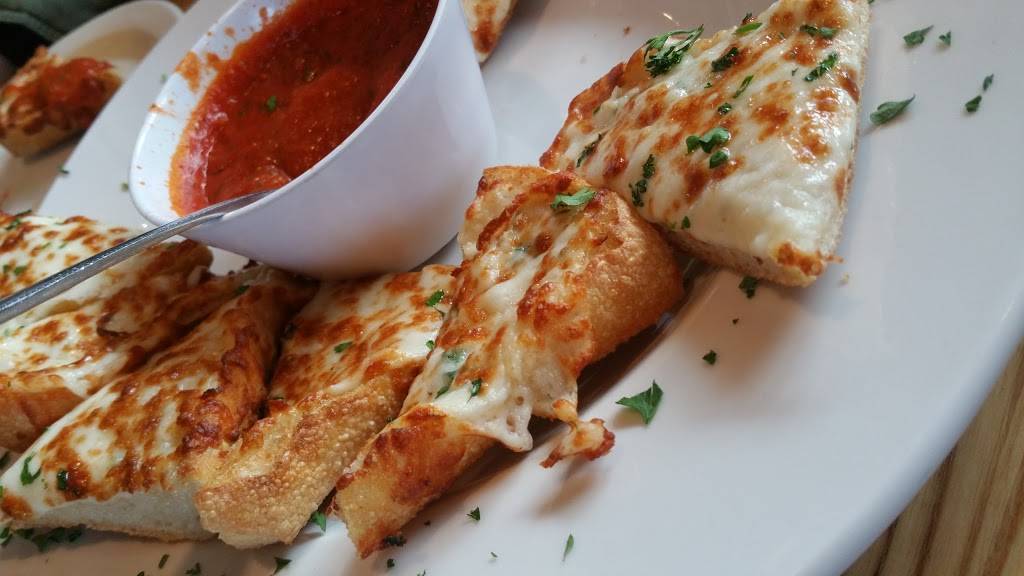 Rock & Brews Corona | restaurant | 3550 Grand Oaks, Corona, CA 92881, USA | 9514194126 OR +1 951-419-4126