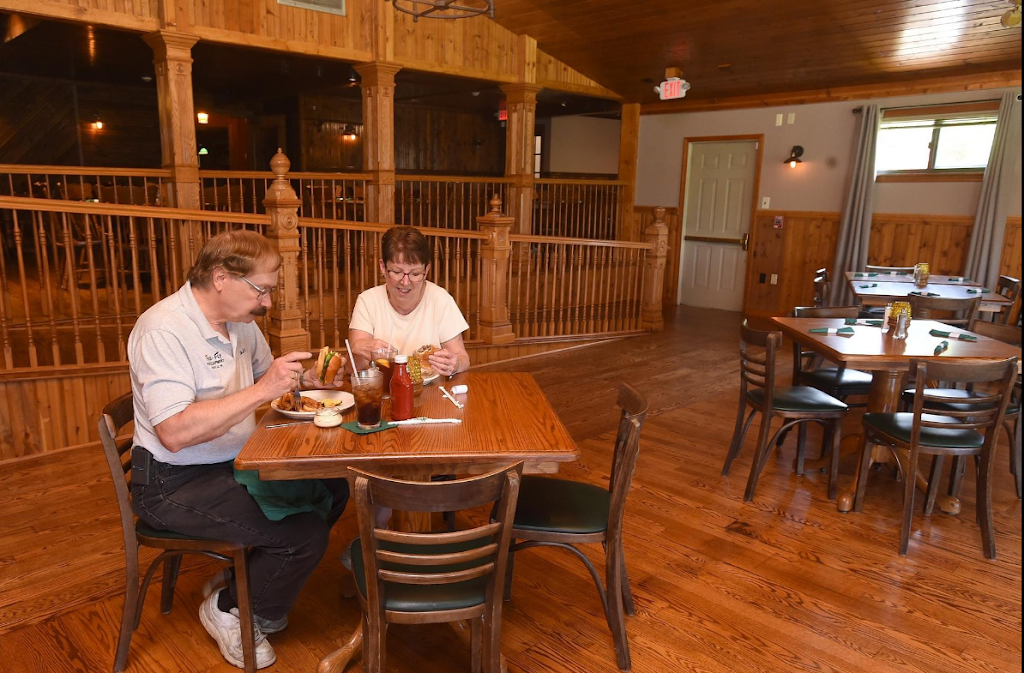 Madelines Dining & Events | restaurant | 8844 PA-18, Cranesville, PA 16410, USA | 8144021075 OR +1 814-402-1075